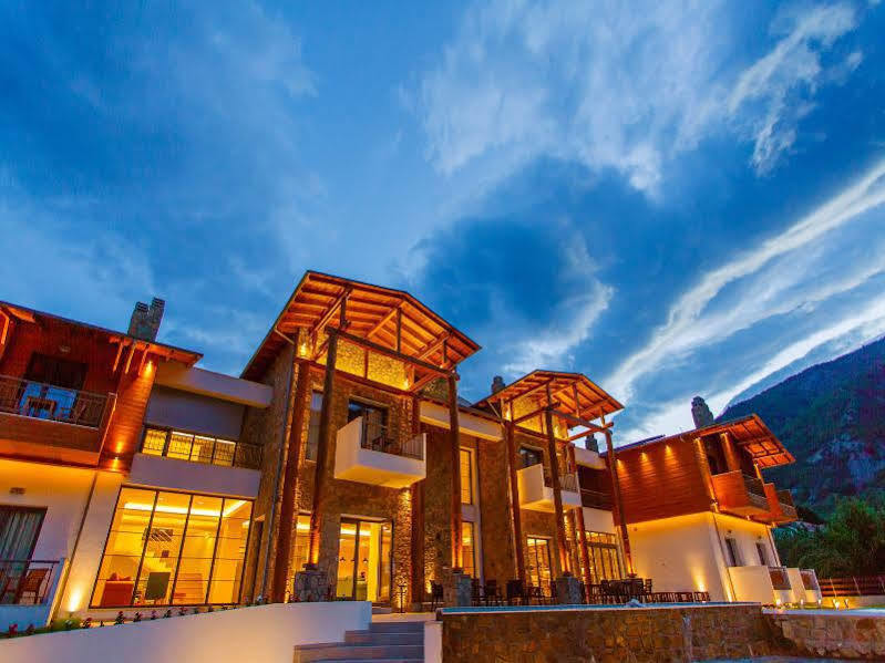Irenes Resort Като-Лутраки Экстерьер фото